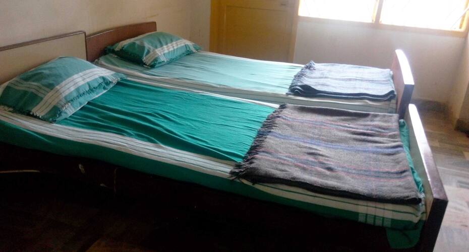 Janatha Lodge Deluxe, Tumkur 5